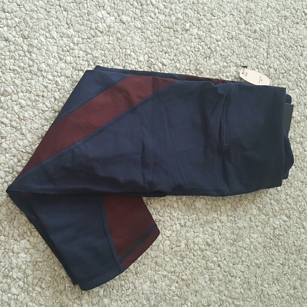 NWT Victoria's Secret Knockout Crops